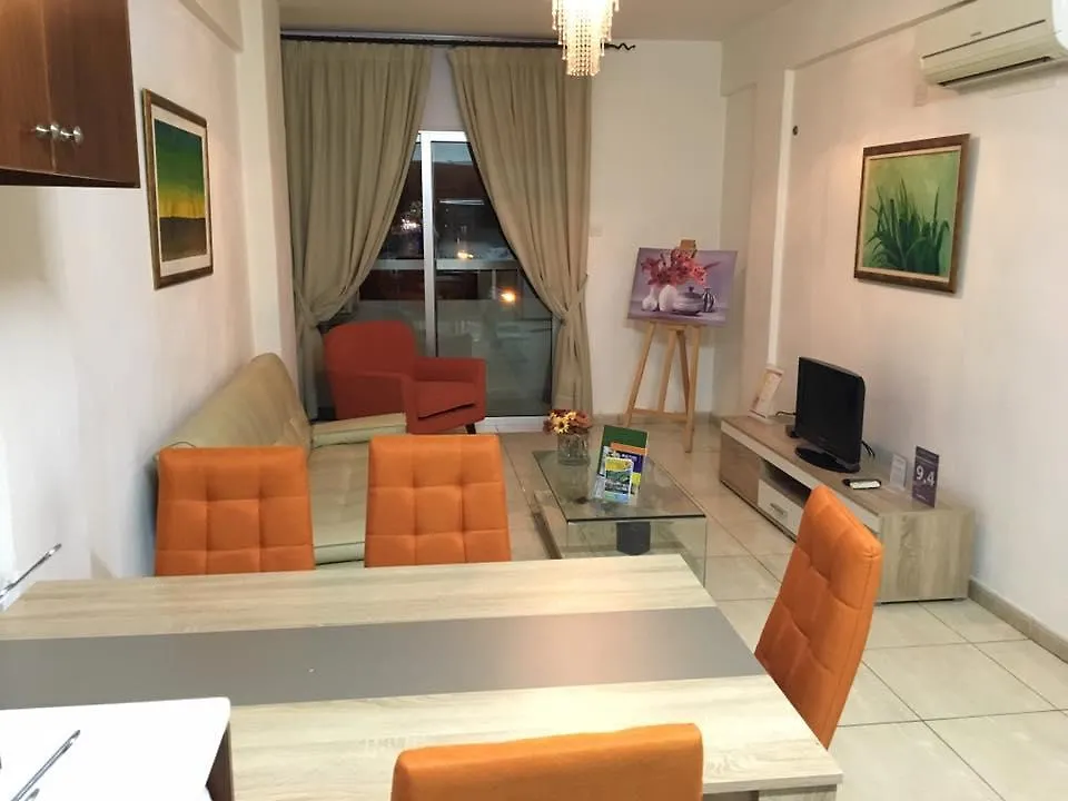 Marina Apartments 211 Λάρνακα 0*,