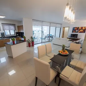 https://skylight-megaron.protaras-cy-hotels.com